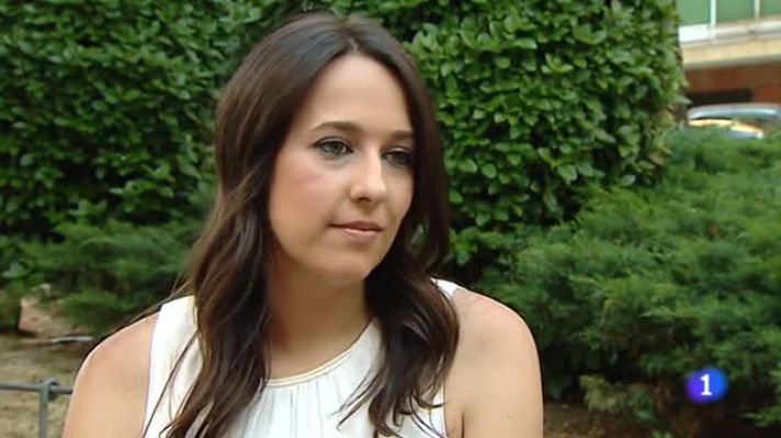 Telediario 1 - Un examinador del Ejército excluye a una opositora a psicóloga militar por llevar un tatuaje en un pie