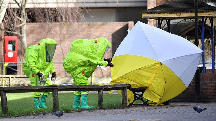 Telediario 1 - Dos británicos, en estado crítico intoxicados con la misma sustancia empleada contra el exespía ruso Skripal