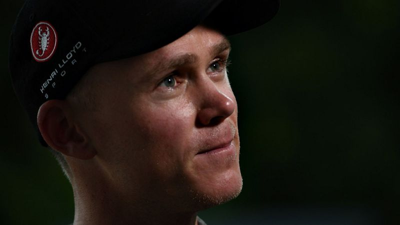 Primeras reacciones de Chris Froome en Francia antes de que arranque el Tour de Francia. Es el favorito pero todo el mundo se pregunta cómo responderá después de correr y ganar el Giro. 