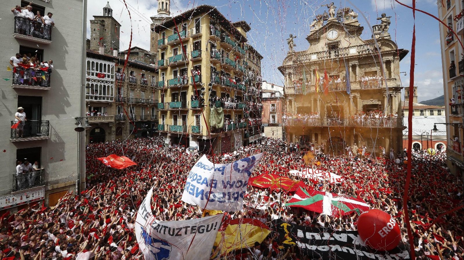 Vive San Fermín - Especial Chupinazo San Fermín 2018 - ver ahora
