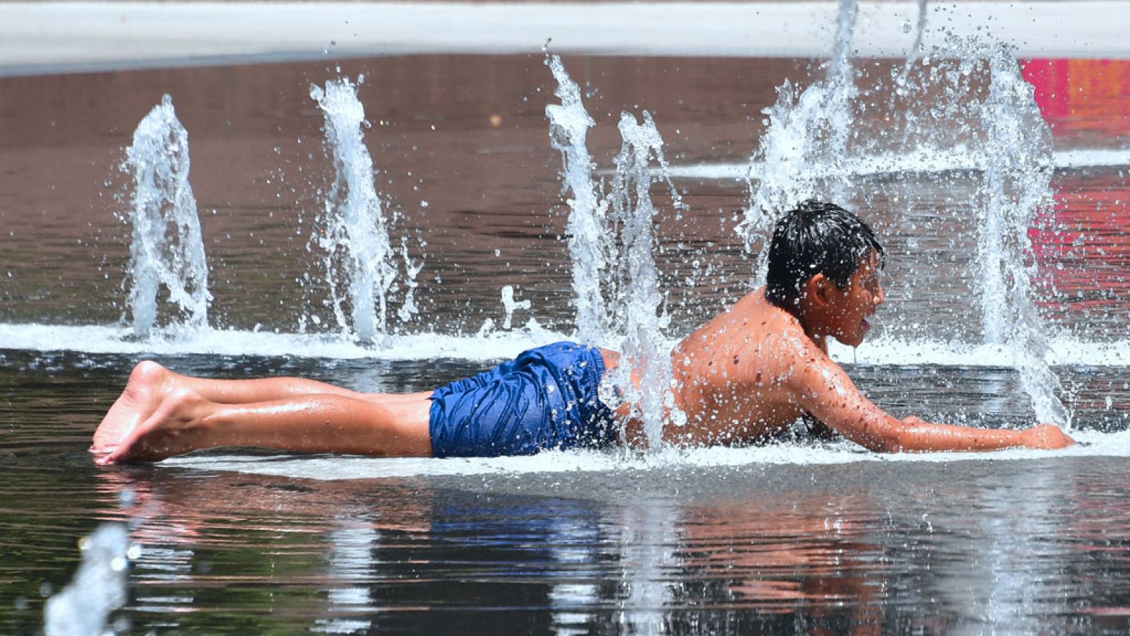 El tiempo: Fin de semana con subida de temperaturas  | RTVE Play