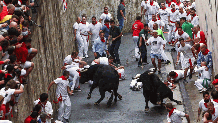 San Fermín - Primer encierro de San Fermín 2018: rápido y con dos toros descolgados