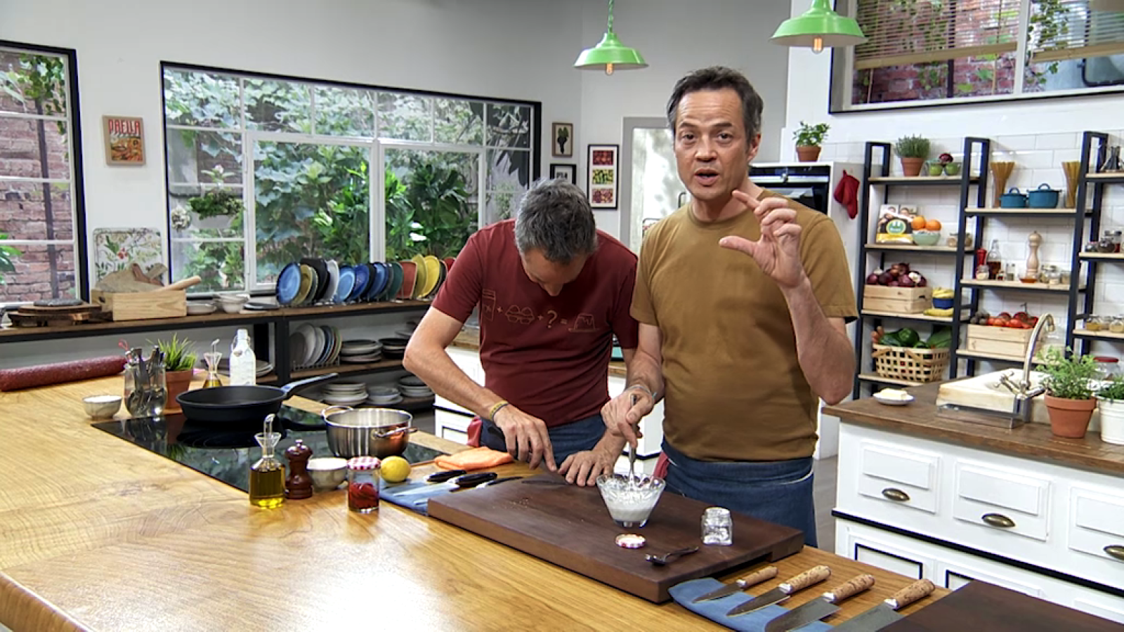 Torres en la cocina - Bacalao al ajoarriero y leche frita