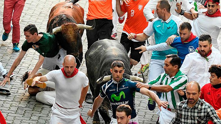 Telediario 1 - El encierro arrollador y peligroso de los Cebada Gago