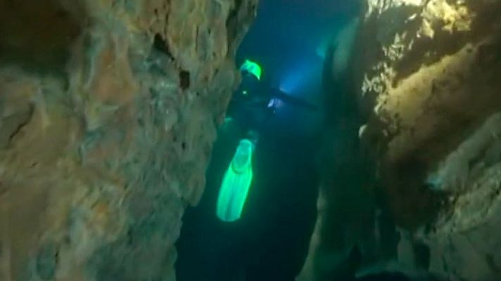 Telediario 1 - Los riesgos del buceo en cuevas