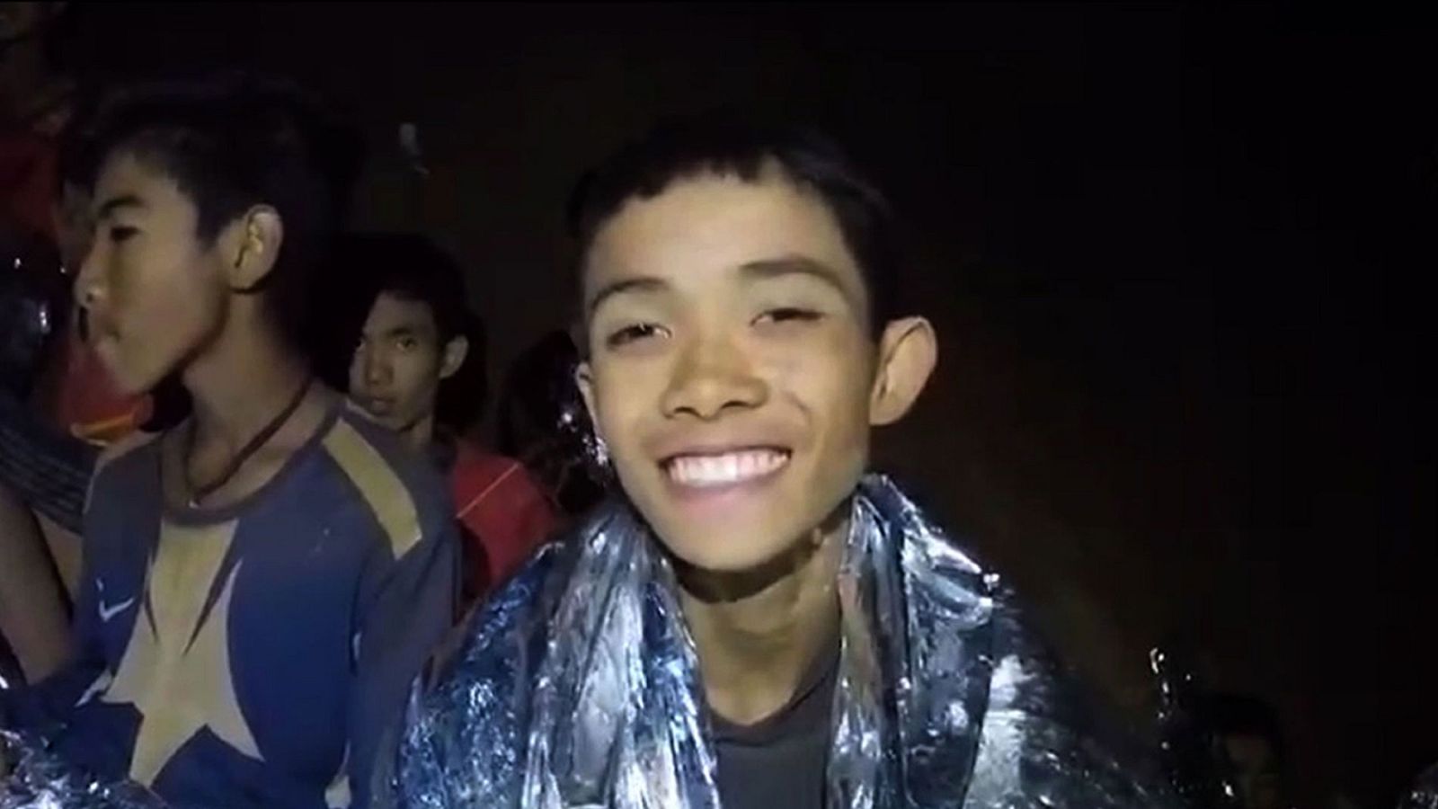 Vuelta a la rutina, al colegio y juegos: estas son las recomendaciones de los psicólogos para los niños rescatados en Tailandia