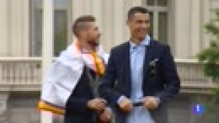 El vestuario del Madrid despide a Cristiano y la Juve le da la bienvenida