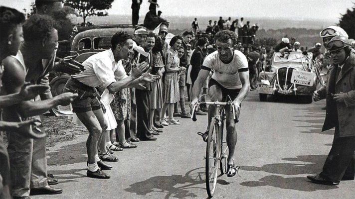 Tour de Francia - Tour 2018 | De Robic a Cadel Evans y Vuillermoz, la solera del Mur de Bretagne
