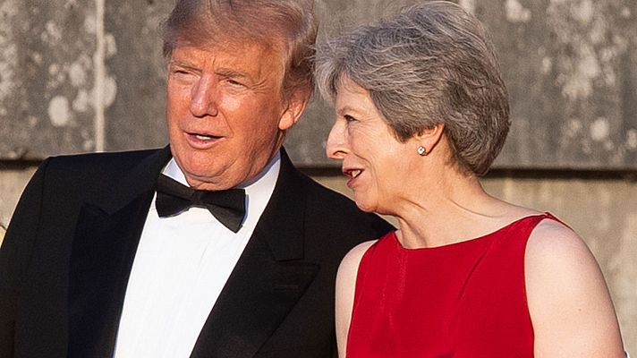 Telediario 1 - Trump advierte a May de que no habrá acuerdo comercial con su plan del 'Brexit'