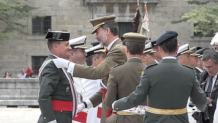 Universo UNED - Premiar el mérito: Las órdenes y condecoraciones españolas *