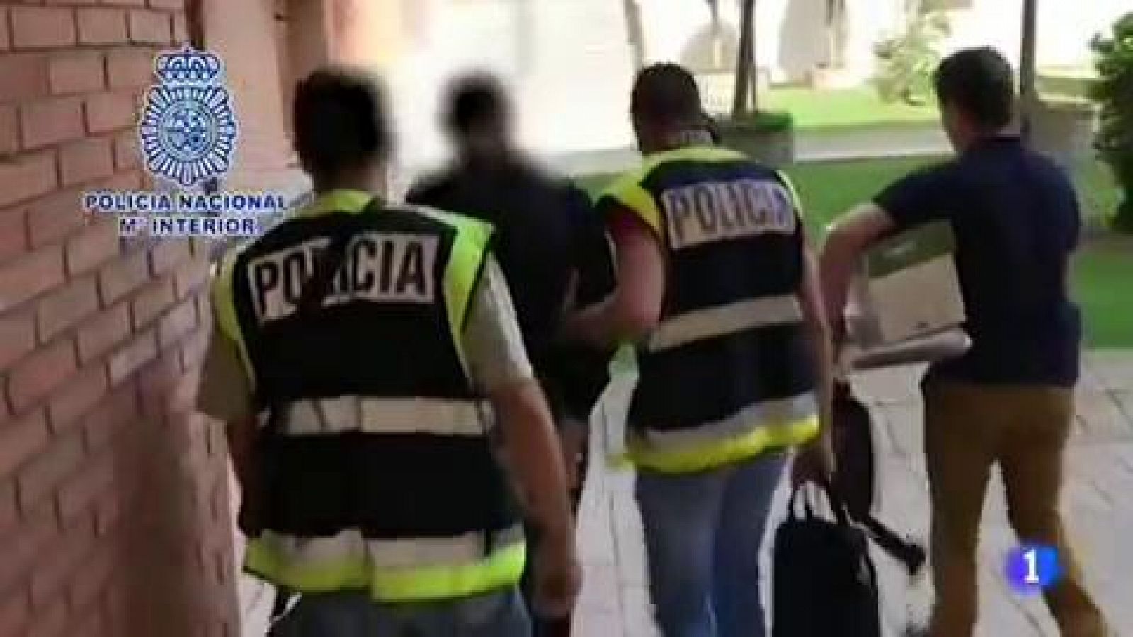 La Policía Nacional recibe unos once correos electrónicos diarios de denuncias sobre pornografía infantil