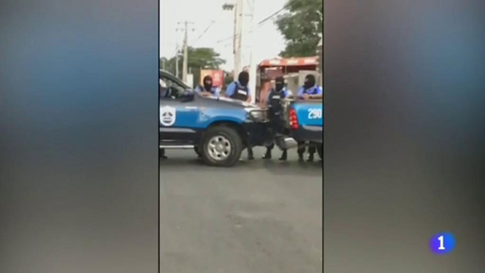 En Nicaragua, fuerzas progubernamentales han asediado una parroquia de Managua, donde se habían refugiado un grupo de estudiantes