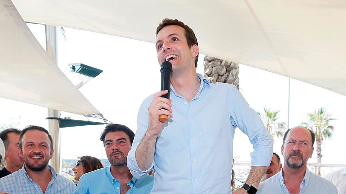 Telediario 1 - Casado defiende "la humildad, la cercanía y dar la cara siempre por el partido"