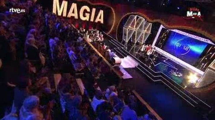 Pura magia - Mag Stigman y su número de levitación