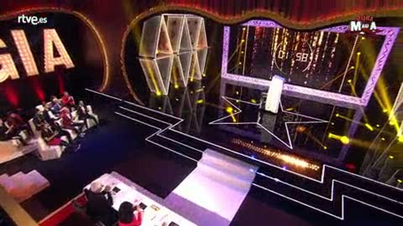 El flow de Davig el Magow cortando por la mitad