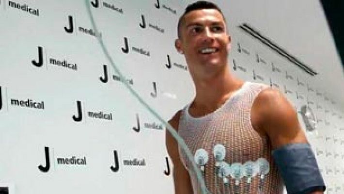 Telediario 1 - Cristiano Ronaldo pasa el reconocimiento con las Juventus