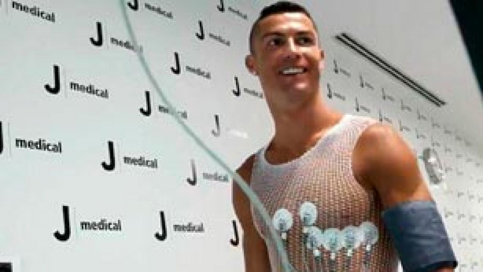 Cristiano Ronaldo pasa el reconocimiento con las Juventus