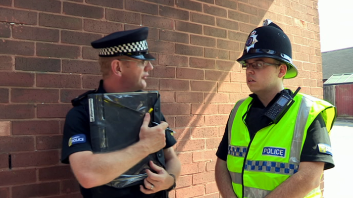 Otros documentales - Novatos en primera línea. Episodio 2