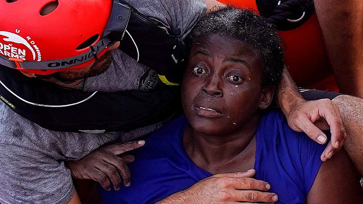  - El buque de Open Arms se dirige hacia España