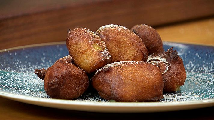 RTVE Cocina - Buñuelos de melocotón