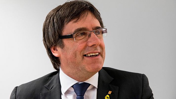 Informativo 24h - Puigdemont ve la retirada de las euroórdenes como "demostración de la debilidad de la causa"