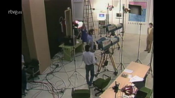 Nace TV3, el primer canal autonómico de Cataluña