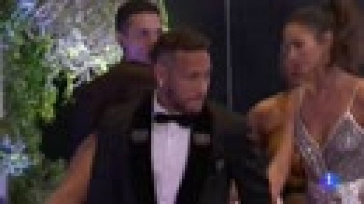 Telediario 1 - Neymar cierra la puerta a su salida del PSG