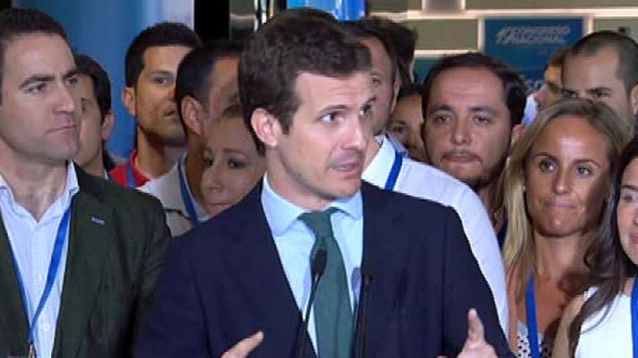 Informativo 24h - PP Casado promete "integración real y al más alto nivel" si gana a su llegada al Congreso Extraordinario del PP
