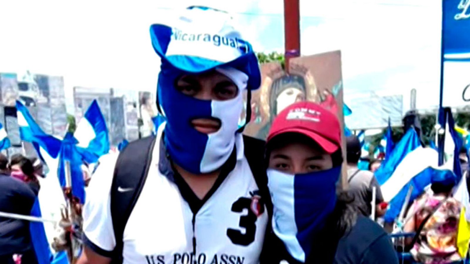 La lucha de los opositores en Nicaragua: "Cruzando la barricada, le dió un francotirador en el pecho"