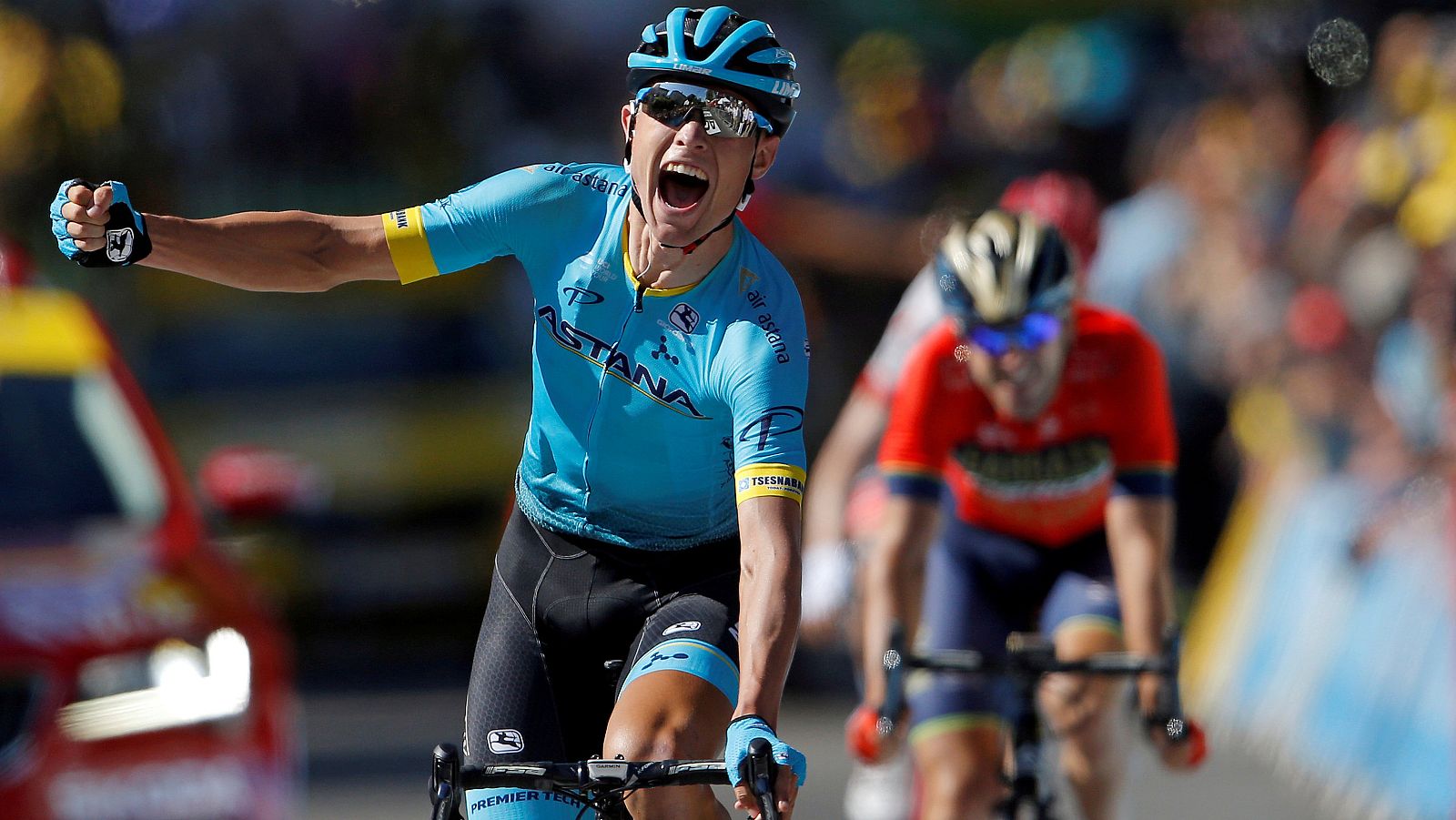 Nielsen gana y amarga a Izagirre