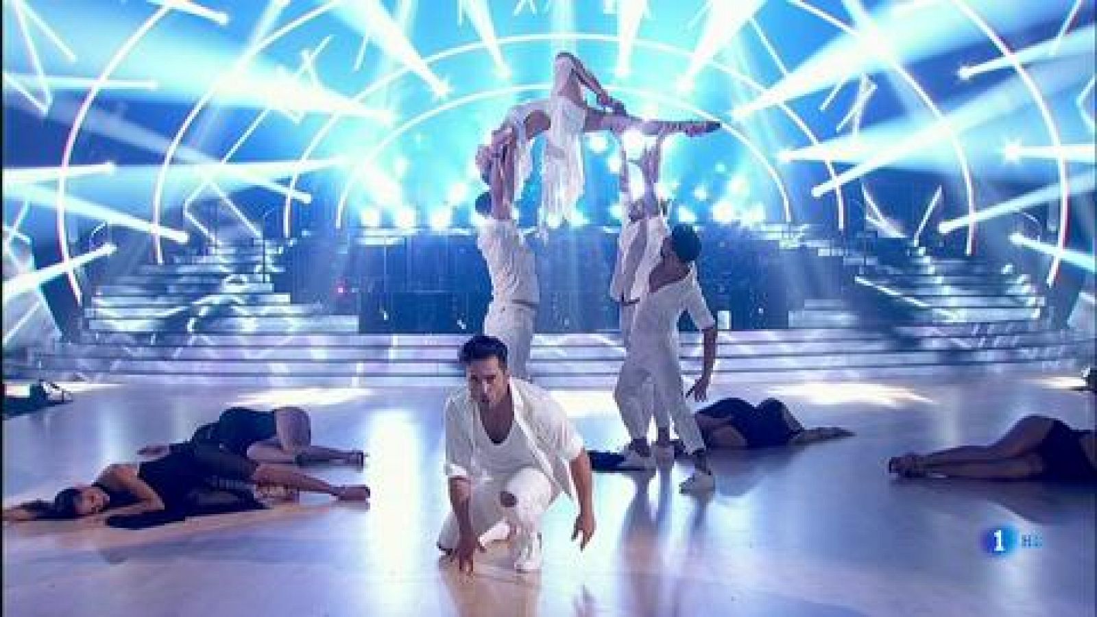 Bailando con las estrellas - David Bustamante y Yana bailan "The Phoenix"