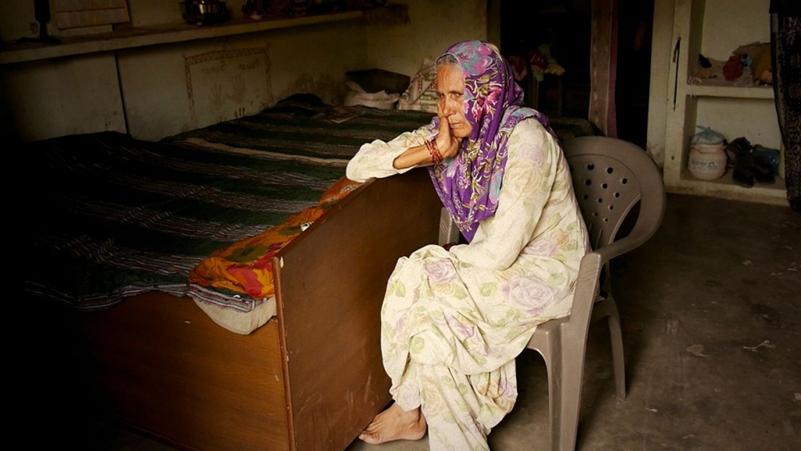 Documentos TV - En nombre del honor - ver ahora