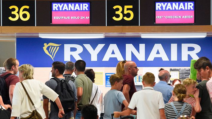 La huelga de Ryanair deja 400 vuelos en tierra