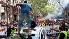 Segunda jornada de huelga en el sector de taxi en Barcelona