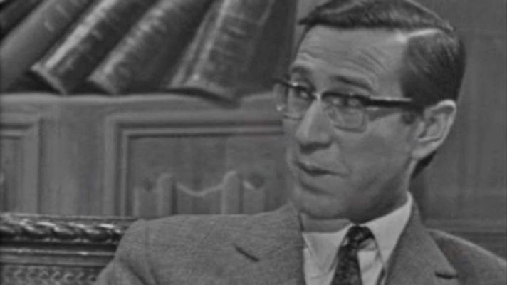 Fábulas - La zorra y el busto | Ver