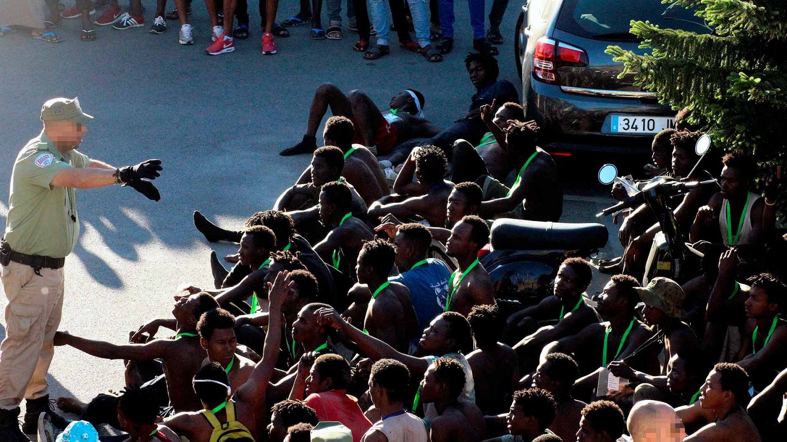 Más de 600 inmigrantes logran saltar la valla de Ceuta