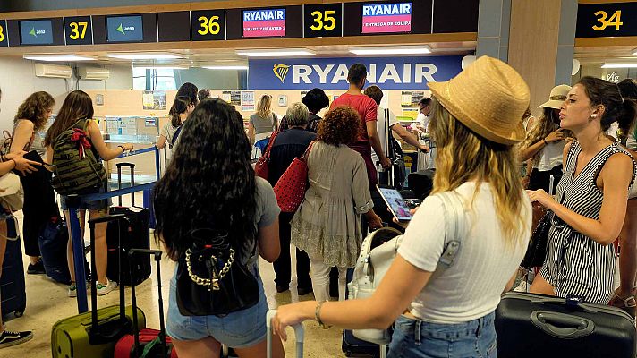 La segunda jornada de huelga de Ryanair transcurre sin incidentes