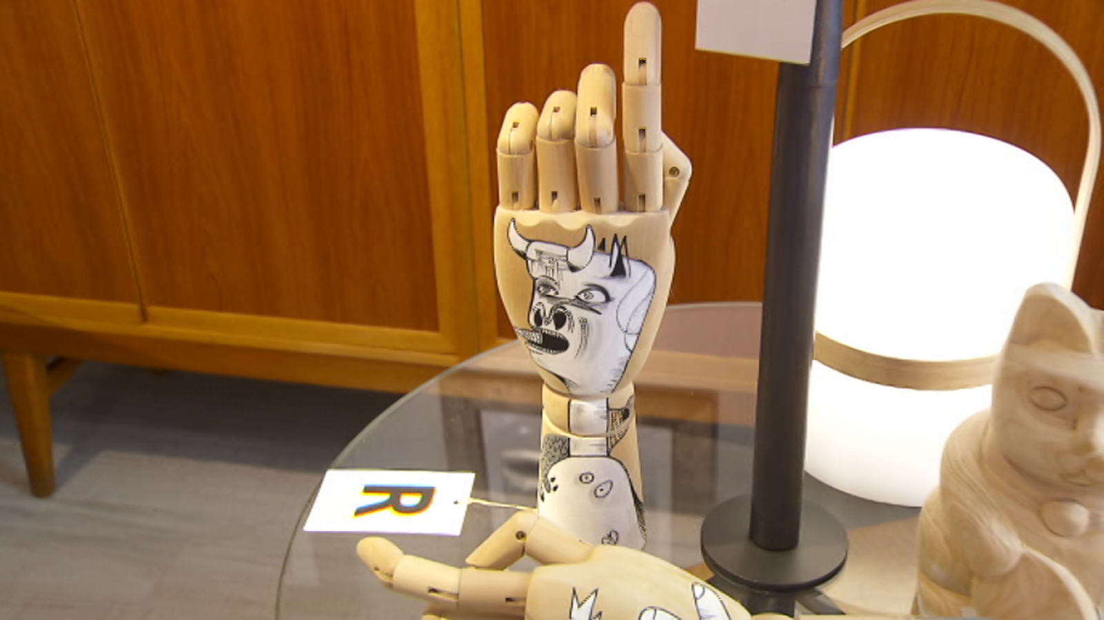 Cámara abierta - R14 Estación, Fundación Generation en Tú innovas, Music Has No Limits en Música conectada y en 1minutoCOM Mercedes Cámara (Zoom Tendencias)  - ver ahora