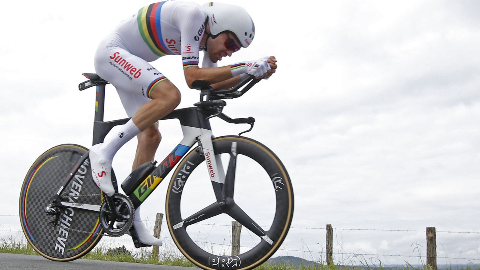 Tour 2018 | Dumoulin gana una ajustadísima contrarreloj ante Fromme y Thomas