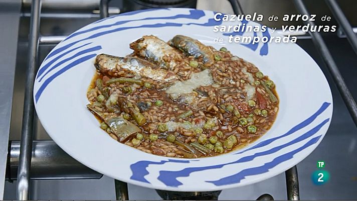 Cazuela de arroz de sardinas y verduras de temporada