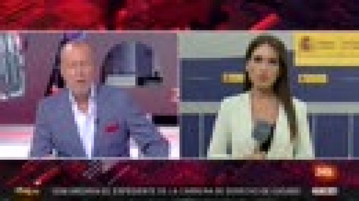 Informativo 24h - Los taxistas mantienen la huelga al considerar "insuficientes" las medidas que les ofrece Fomento