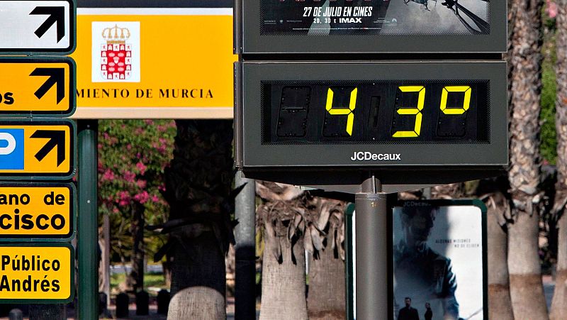 Las temperaturas suben mientras se acerca la primera ola de calor del verano
