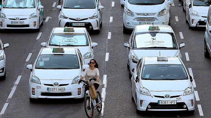 Jornada clave para solventar la huelga de taxis