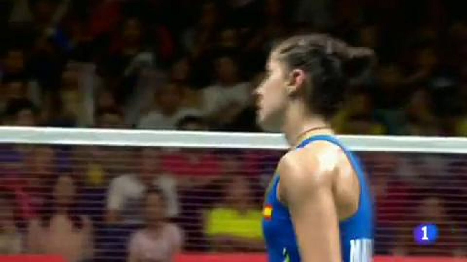 Telediario 1: Carolina Marín se mete en la final con una gran remontada ante la china He Bingjiao | RTVE Play