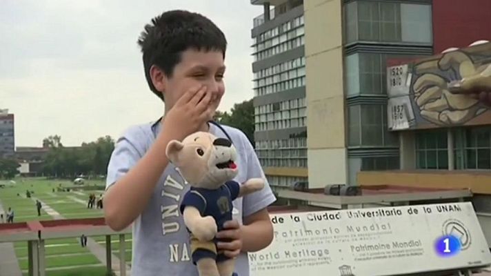 Telediario 1 - La Universidad Nacional Autónoma de México recibirá mañana a un nuevo estudiante: al más joven de su historia