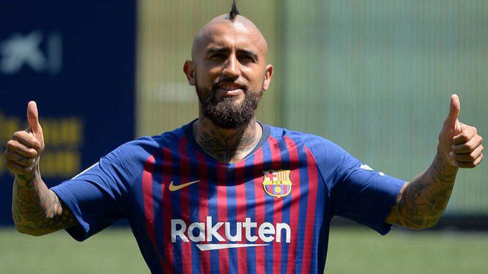 Telediario 1 - Arturo Vidal: "He jugado en equipos importantes, pero hoy llego a lo más alto del mundo"