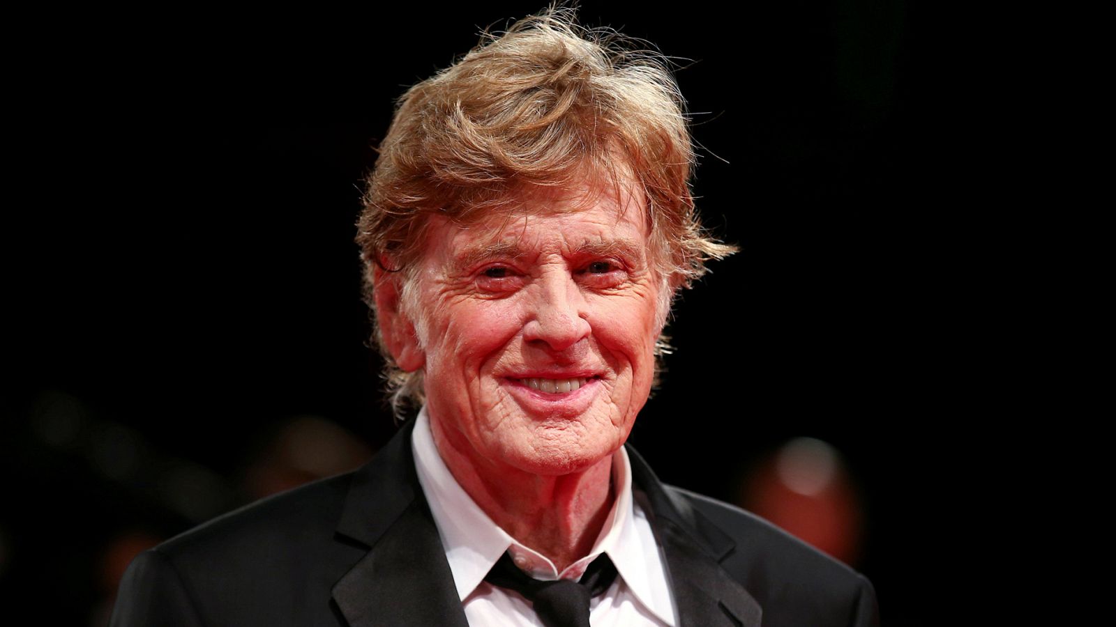 Robert Redford ha confirmado que abandonará la actuación, como anunció hace dos años, pero dejó la puerta abierta a seguir dirigiendo filmes, en una entrevista con Entertainment Weekly. "Nunca digas nunca, pero he concluido que esto es el fin para mí