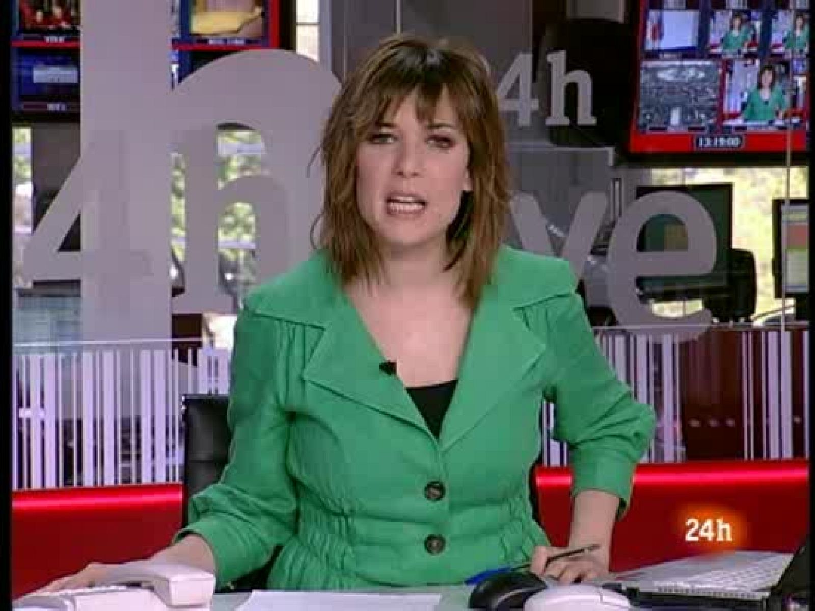 Benedicto XVI ha participado en la plaza de San Pedro en la celebración del Domingo de Ramos, fiesta religiosa que da comienzo a la Semana Santa. 