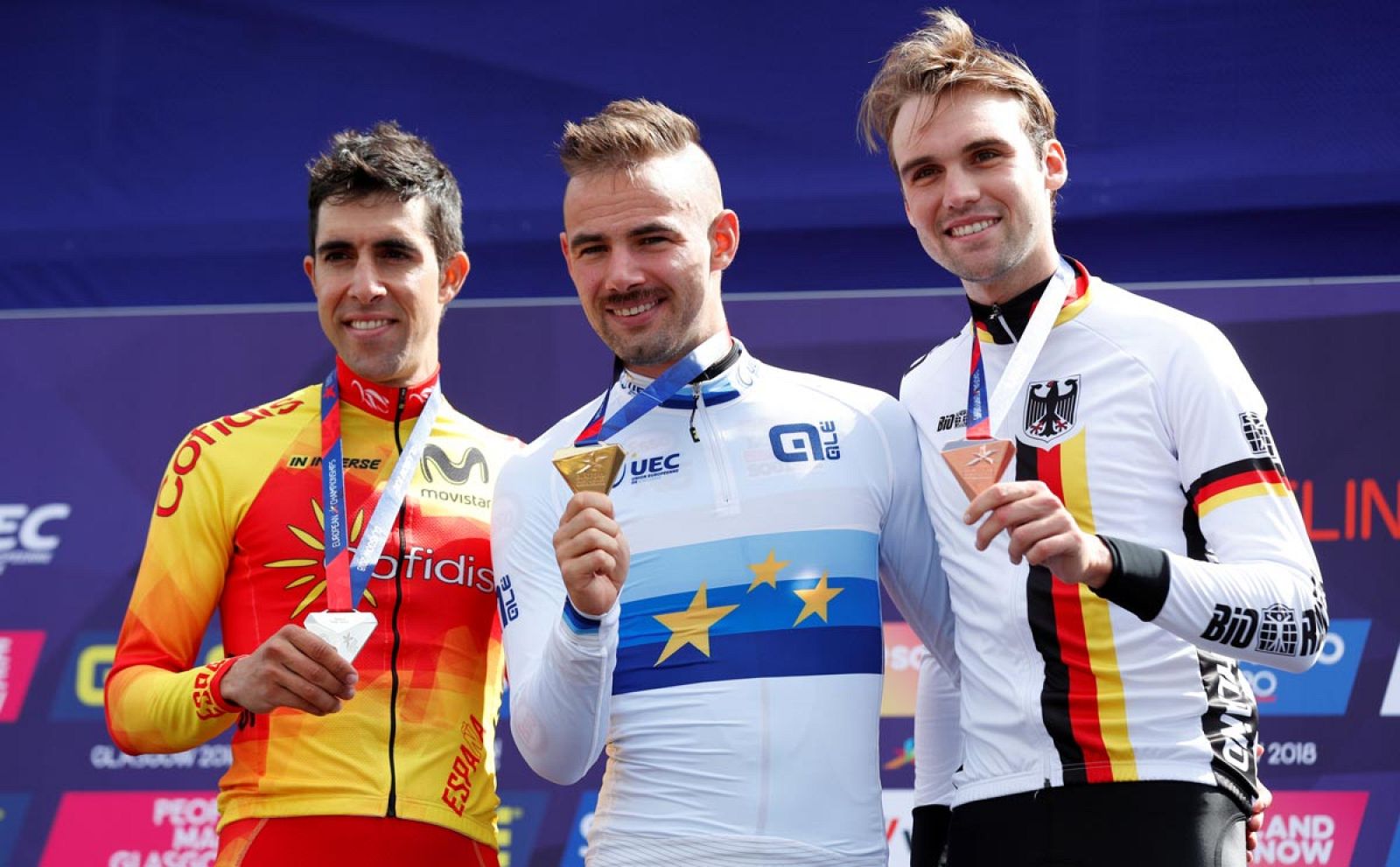 European Championships: Castroviejo recibe la medalla de plata de la contrarreloj