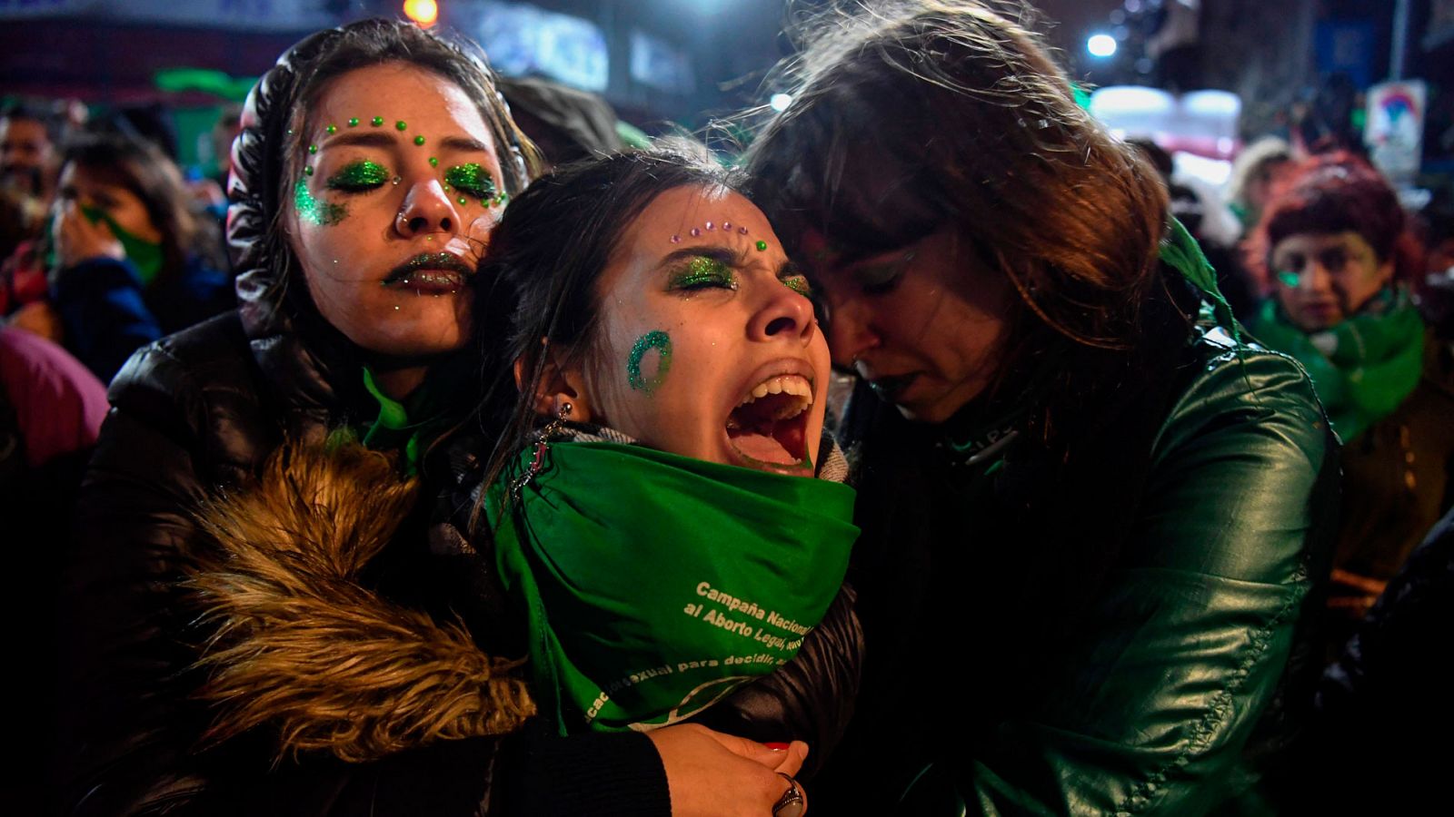 El Senado argentino rechaza despenalizar el aborto hasta la semana 14 de gestación